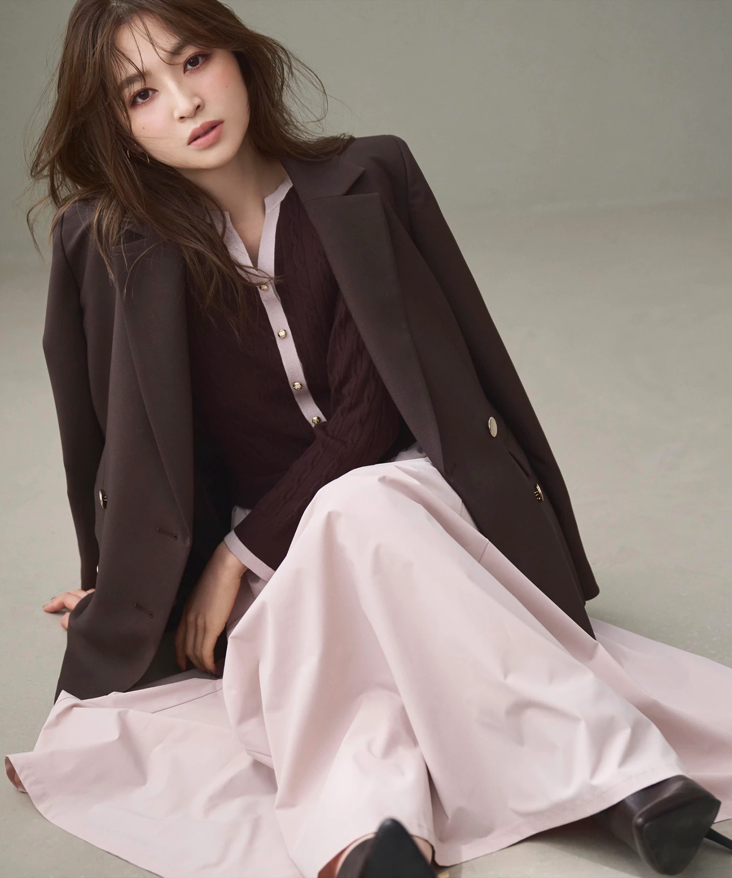 ★ジャスグリッティー★バックボリュームベルテッドコート★薄ベージュ2★ JU7763EW11210_fw_thumbM.jpg