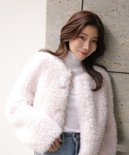 本日限定値下げ　新品タグ付き♡アプワイザーリッシェ　ブークレショートジャケット タグ付き新品 アプワイザーリッシェ ツイード ショートジャケット 紺